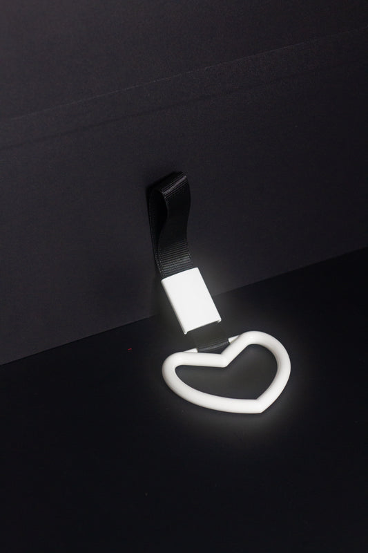 LOVE HEART TSURIKAWA - WHITE/BLACK